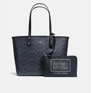 Reversible City Tote in Signature Canvas  NEW